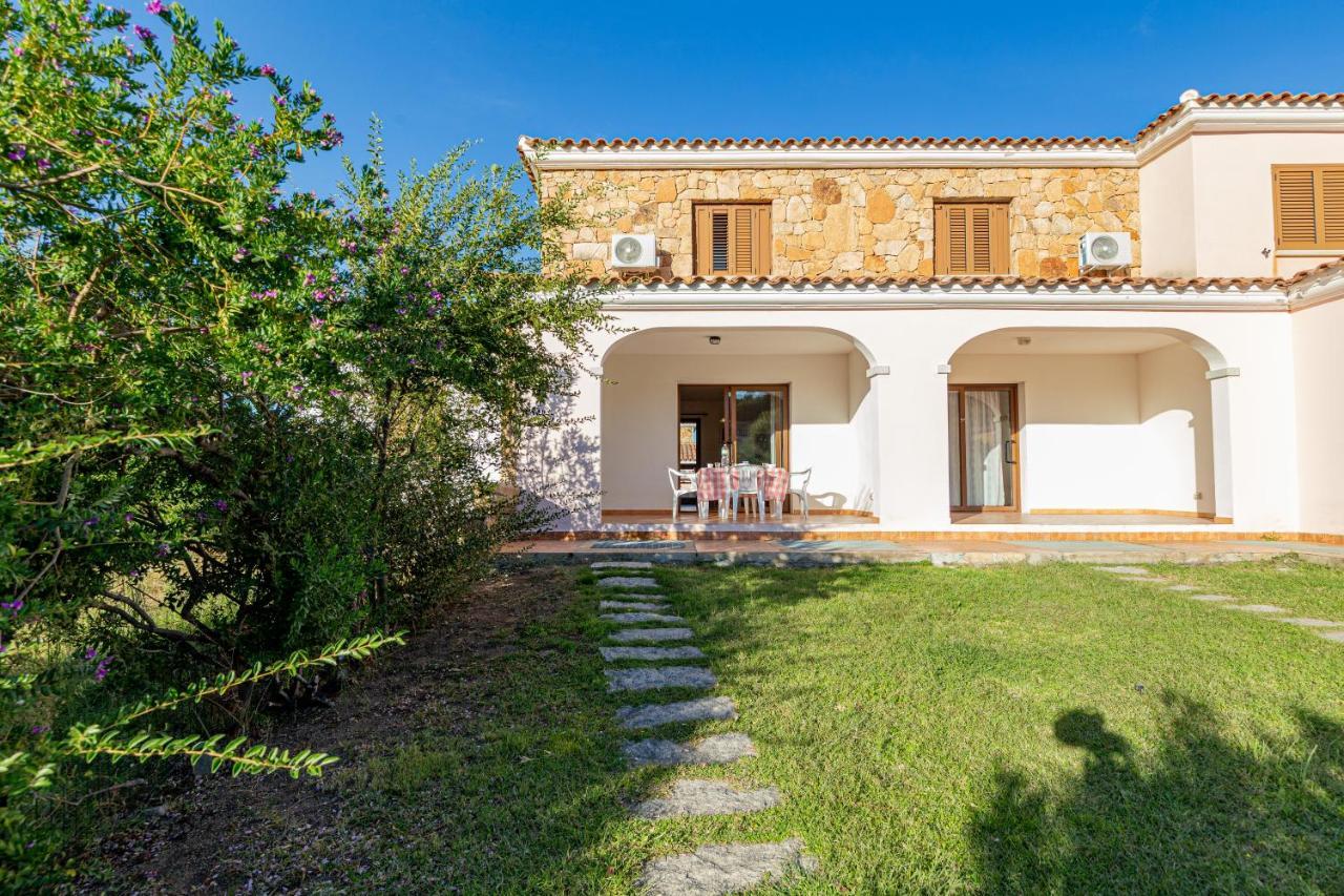 Appartamento Trilocale Vicino Al Centro Di San Teodoro San Teodoro  Zewnętrze zdjęcie