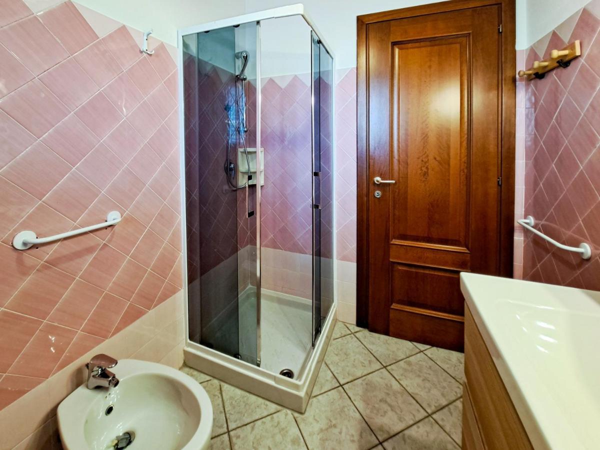 Appartamento Trilocale Vicino Al Centro Di San Teodoro San Teodoro  Zewnętrze zdjęcie